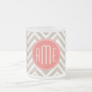 Tasse Givré Taupe et Corail Élégant Monogramme Personnalisé
