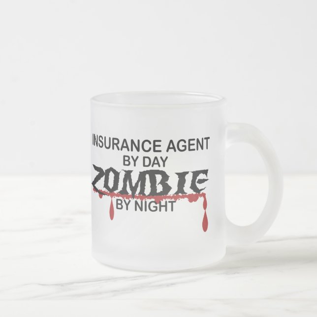 Tasse Givré Zombi d'agent d'assurance (Droit)