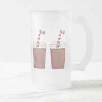 Tasse givrée par secousse de lait chocolaté