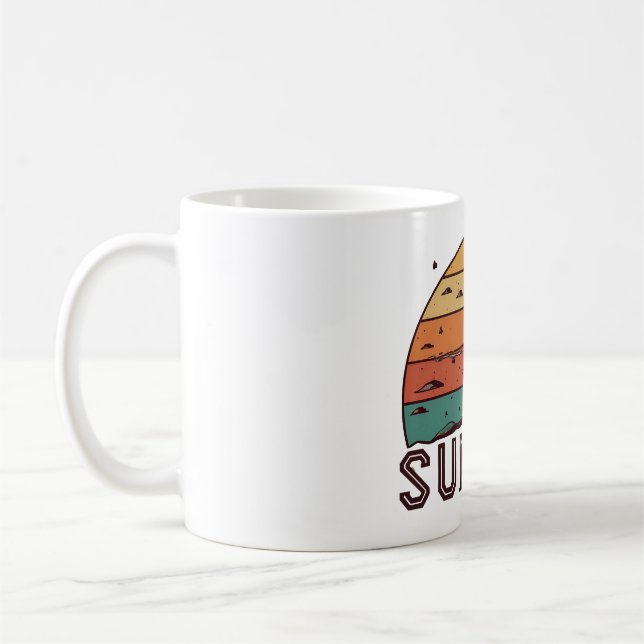 Tasse graphique à l'horizon du coucher de soleil r (Gauche)