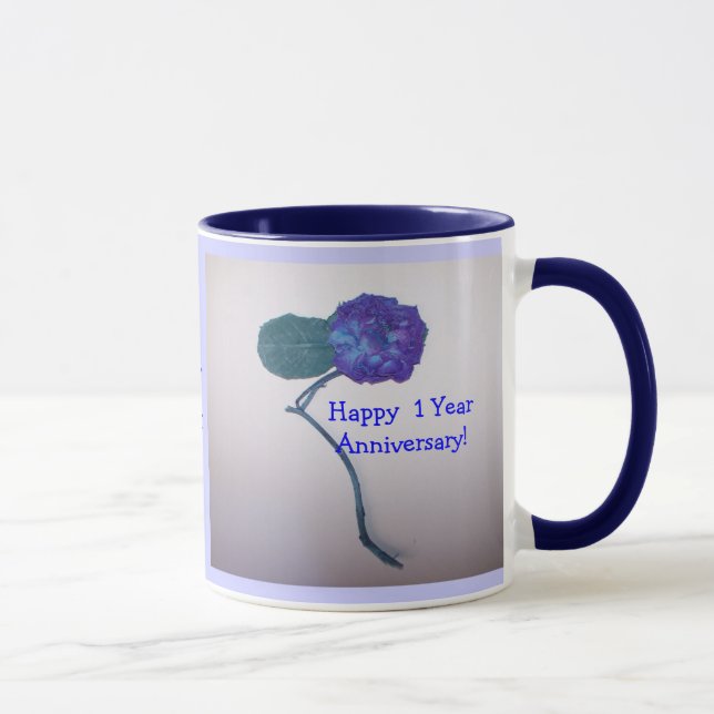 Tasse heureuse d'anniversaire de 1 année (Droite)