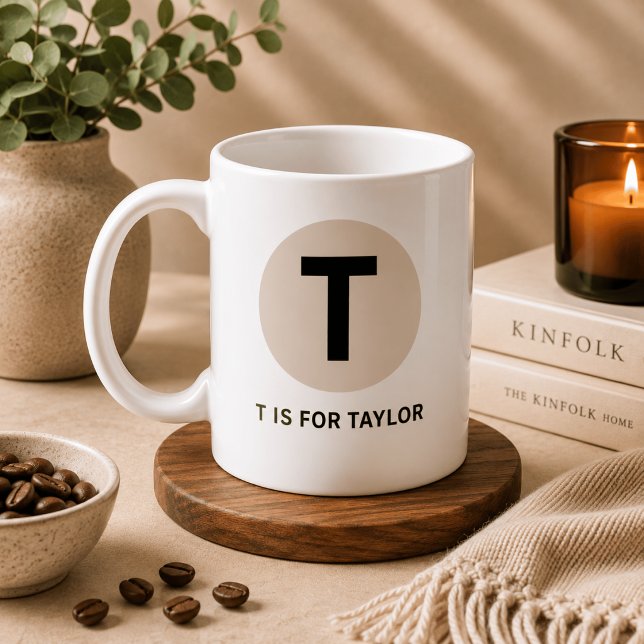 Tasse initiale moderne – Design « T comme [Nom] » (Créateur téléchargé)