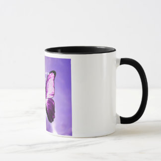 Tasse inspirée de papillon pourpre de fibromyalgie