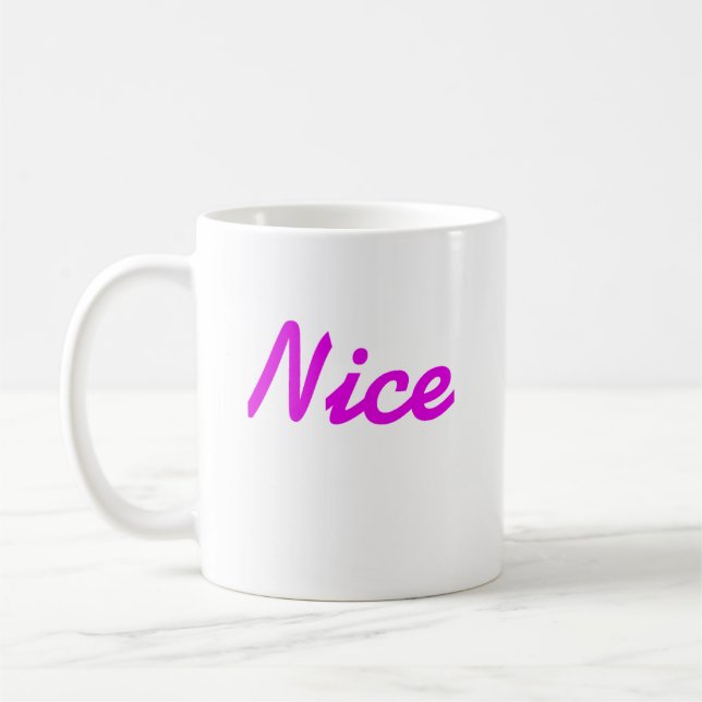 Tasse intéressante (Gauche)