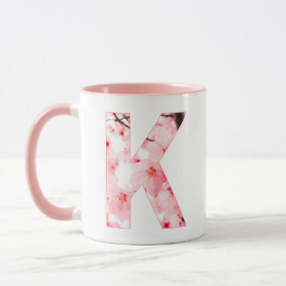 Tasse K initiale florale | Nom et traits personnal