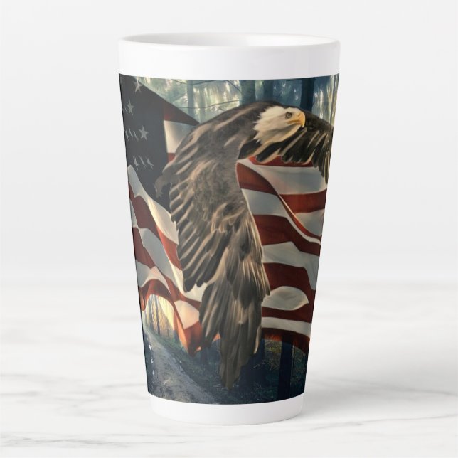Tasse Latte Aigle à drapeau américain (Devant)