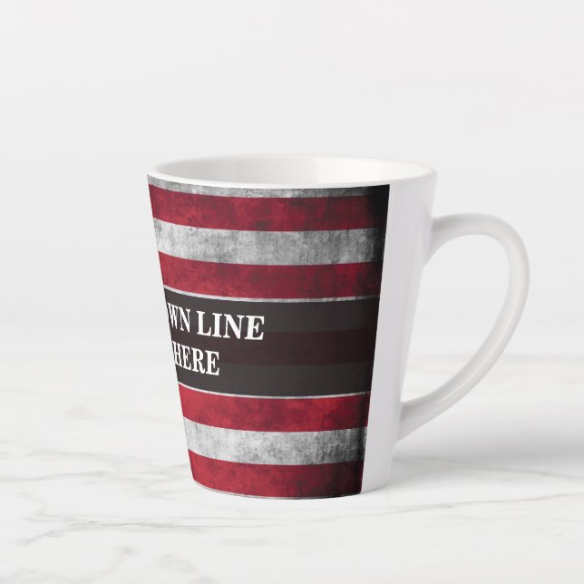Tasse Latte Ajouter votre texte sur le drapeau américain (Droite)