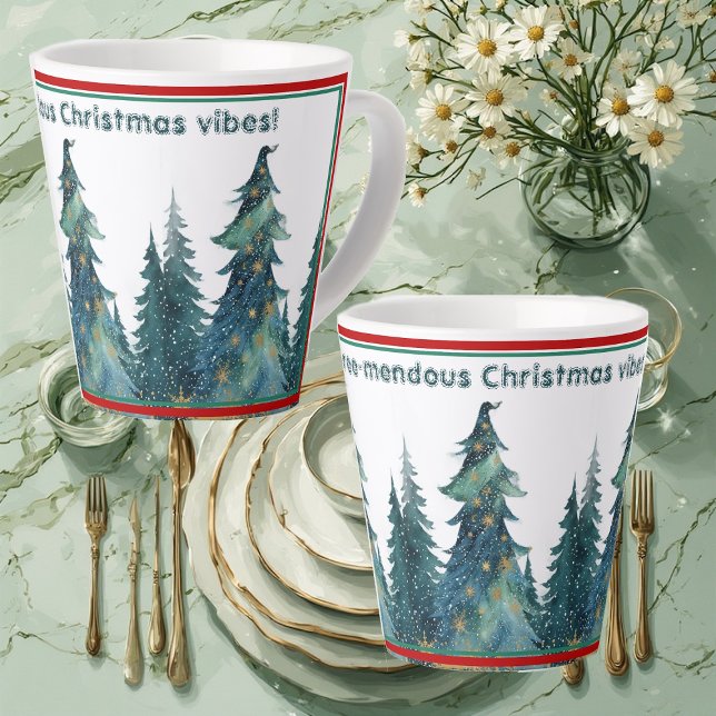 Tasse Latte Arbre de Noël Minimal Incroyable Vibes de Noël Mod (Minimal Pine Tree-mendous Christmas Vibes Modern Latte Mug)