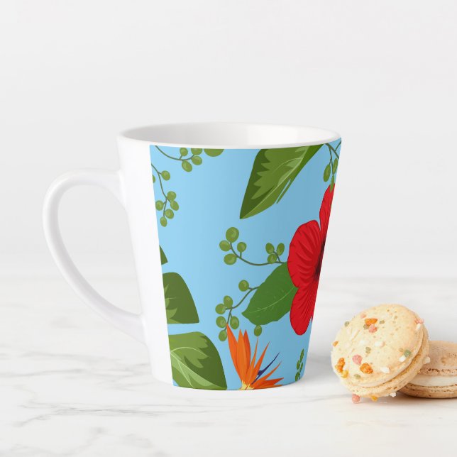Tasse Latte Arrière - plan de fleurs tropicales 12 (En situation)
