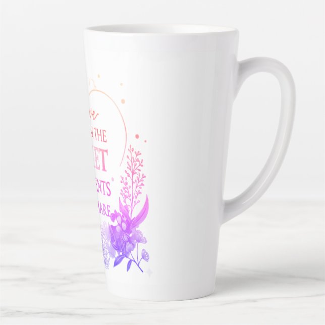 Tasse Latte Art de citation florale dorée élégante (Droite)