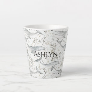 Tasse Latte Baby shower de baleines gris d'océan