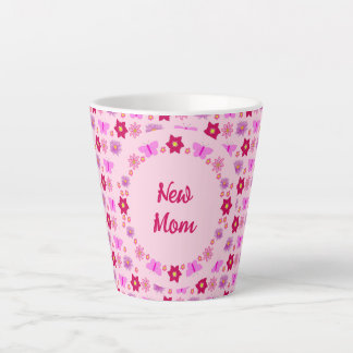 Tasse Latte Bébé rose Papillons et fleurs Personnalisé Maman