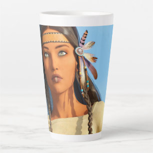 Tasse Latte Belle femme autochtone d'Amérique du Nord tenue in