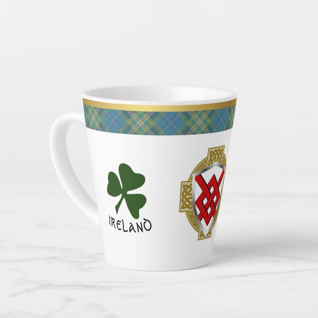Tasse Latte Blake Irish Shield & Tartan Personnalisé (Angle gauche)