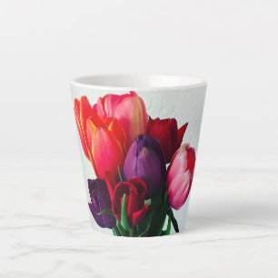 Tasse Latte Bouquet de tulipes printanières
