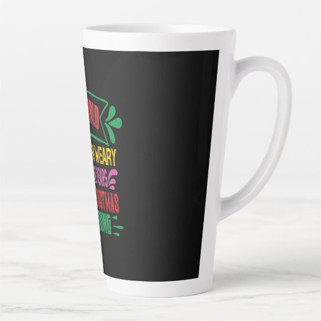 Tasse Latte Cadeau de Noël Le monde s'inquiète (Droite)