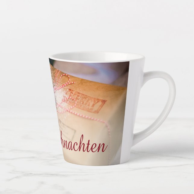 Tasse Latte Cadeaux de fête comme motif de Noël (Droite)