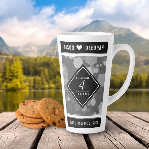 Tasse Latte Célébration élégante du 4ème anniversaire de maria