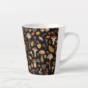 Tasse Latte Champignons sauvages sur le noir