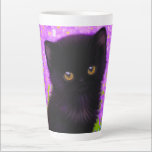 Tasse Latte Chat Gustav Klimt<br><div class="desc">Latte Mug avec un chat Gustav Klimt ! Ce chaton moelleux se trouve dans un champ vert de fleurs violettes. Un cadeau parfait pour les amateurs d'art amoureux des chats et autrichiens !</div>