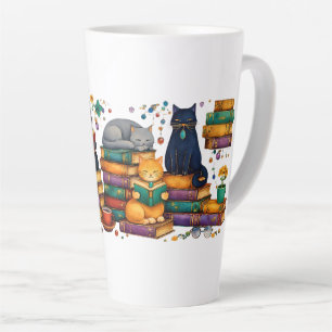 Tasse Latte Chats lisant des livres Scène de bibliothèque cosy
