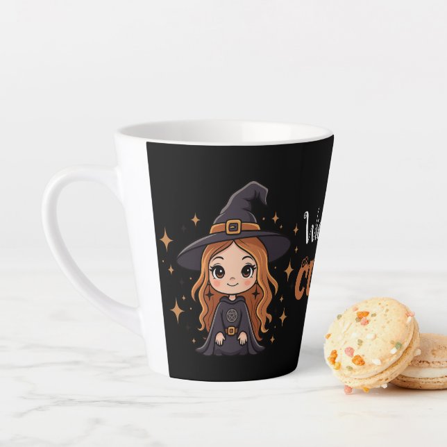 Tasse Latte Chauve sorcière d'Halloween | Éffrayant adorable (En situation)