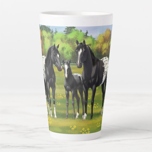 Tasse Latte Chevaux Appaloosa Noir Dans Les Pâturages D'Été (Devant)