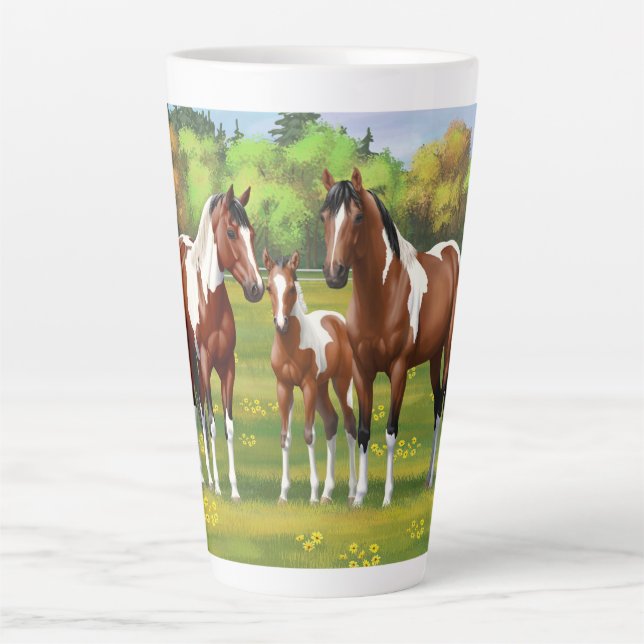 Tasse Latte Chevaux Du Quartier De Peinture De Baie Pinto En P (Devant)