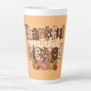 Tasse Latte Citrouilles & Louanges : Une récolte de gratitude