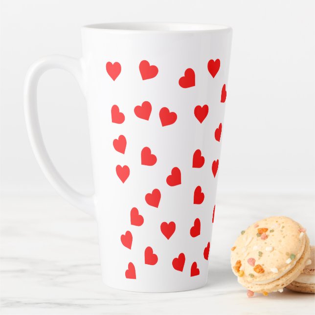 Tasse Latte Coeurs rouges joueurs (En situation)