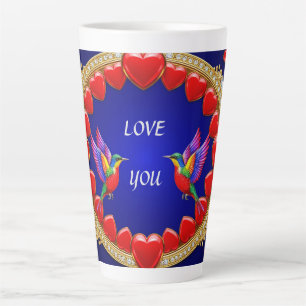 Tasse Latte Colibri coloré entouré d'un coeur romantique