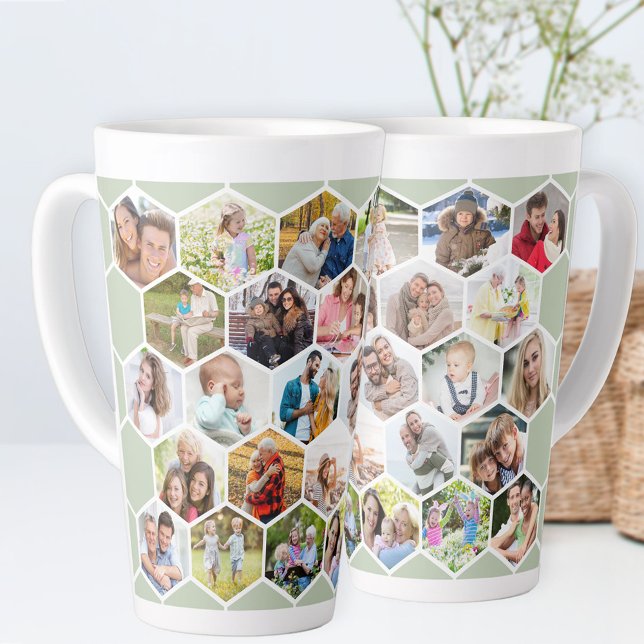 Tasse Latte Collage de photos Hexagon géométrique 28 Pic Sage  (Photo latte mug with 28 of your favorite pics and sage green hexagon honeycomb pattern)