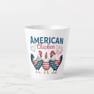 Tasse Latte Conception de poulet américain patriotique du 4 ju