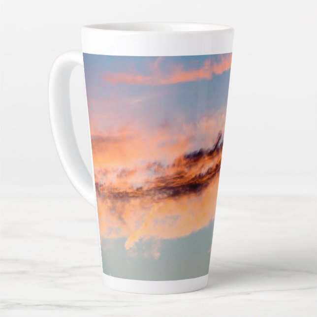 Tasse Latte consommation d'attraction (Angle gauche)