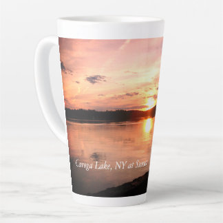 Tasse Latte Coucher de soleil au lac Caroga, New York