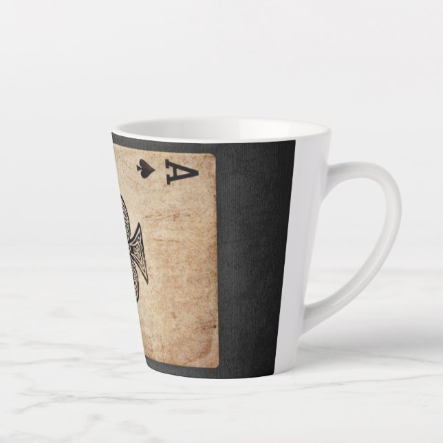 Tasse Latte coussin jeté à l'as de pique (Droite)