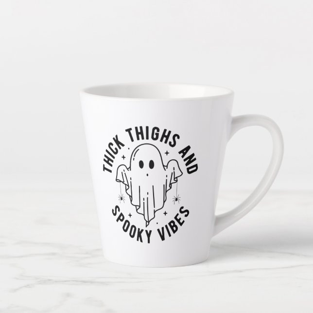 Tasse Latte "Cuirs Épais Et Vibes Éffrayantes" (Droite)