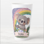 Tasse Latte Cute Baby Koala Rainbow Nom personnalisé<br><div class="desc">Ce design enchanteur présente un adorable koala bébé au milieu d'un arc-en-ciel vibrant, créant une atmosphère fantasque et chaleureuse. Parfait pour les crèches, les salles de jeux ou tout espace où vous voulez insuffler un sentiment d'émerveillement. La palette de couleurs joyeuse et variée ajoute non seulement une explosion de bonheur,...</div>
