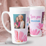 Tasse Latte Cute Love you Grandma Pink Flowers 2 Photos<br><div class="desc">Cute Love you Grandma Pink Flowers 2 Photos Latte Mug. Pink flowers on a blush pink background and 2 photos. Create a personalized mug for a grandmother for Mother`s Day,  birthday or Christmas and add your photos.</div>