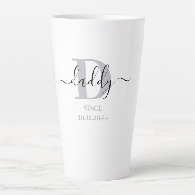 Tasse Latte Daddy Elegant Script Papa Monogram Gris Argent (Devant)