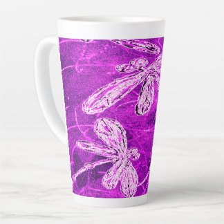 Tasse Latte Des libellules argentées sur un ciel magenta magiq