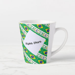 Tasse Latte Drapeau brésilien personnalisé en mosaïque 