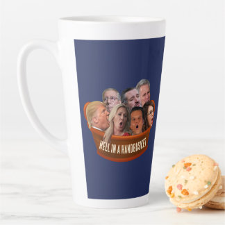 Tasse Latte Drôle les républicains de MAGA enfourchent dans un