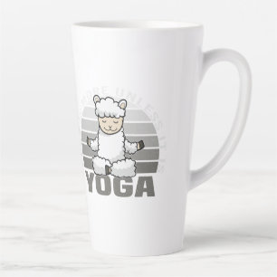 Tasse Latte Drôle mignon lama faisant du yoga. drôle pose yoga