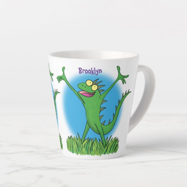 Tasse Latte Drôle vert souriant animé lézard d'iguane (Angle droit)