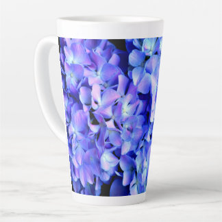 Tasse Latte Élégant bleu violet clair magenta hydrangée floral