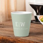 Tasse Latte Élégant professionnel simple Monogramme minimalist<br><div class="desc">Découvrez notre Elegant Professional Simple Monogram Minimalist Collection : Elevez votre style avec une sophistication intemporelle et une élégance sobre. Réalisée avec une attention minutieuse aux détails, cette collection présente des designs minimalistes ornés de votre monogramme personnalisé. Chaque pièce respire le professionnalisme et le raffinement, parfait pour faire une impression...</div>