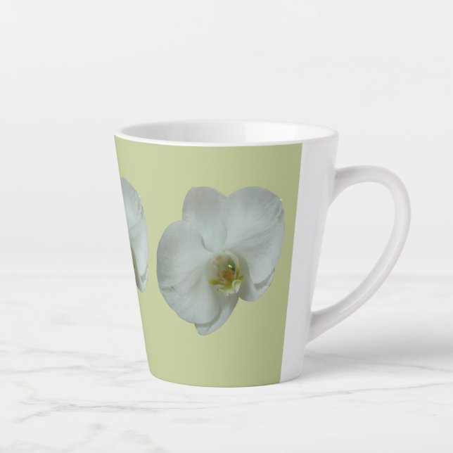 Tasse Latte Élégante Fleur d'Orchidée Blanche Botanique (Droite)