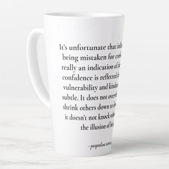 Tasse Latte Empowering quote (Angle gauche)