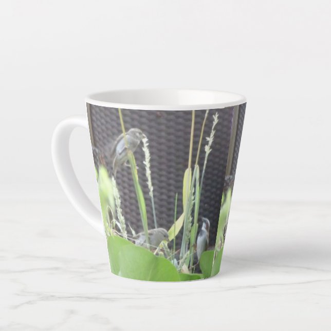 Tasse Latte Éperviers mignons en latte du jardin (Angle gauche)